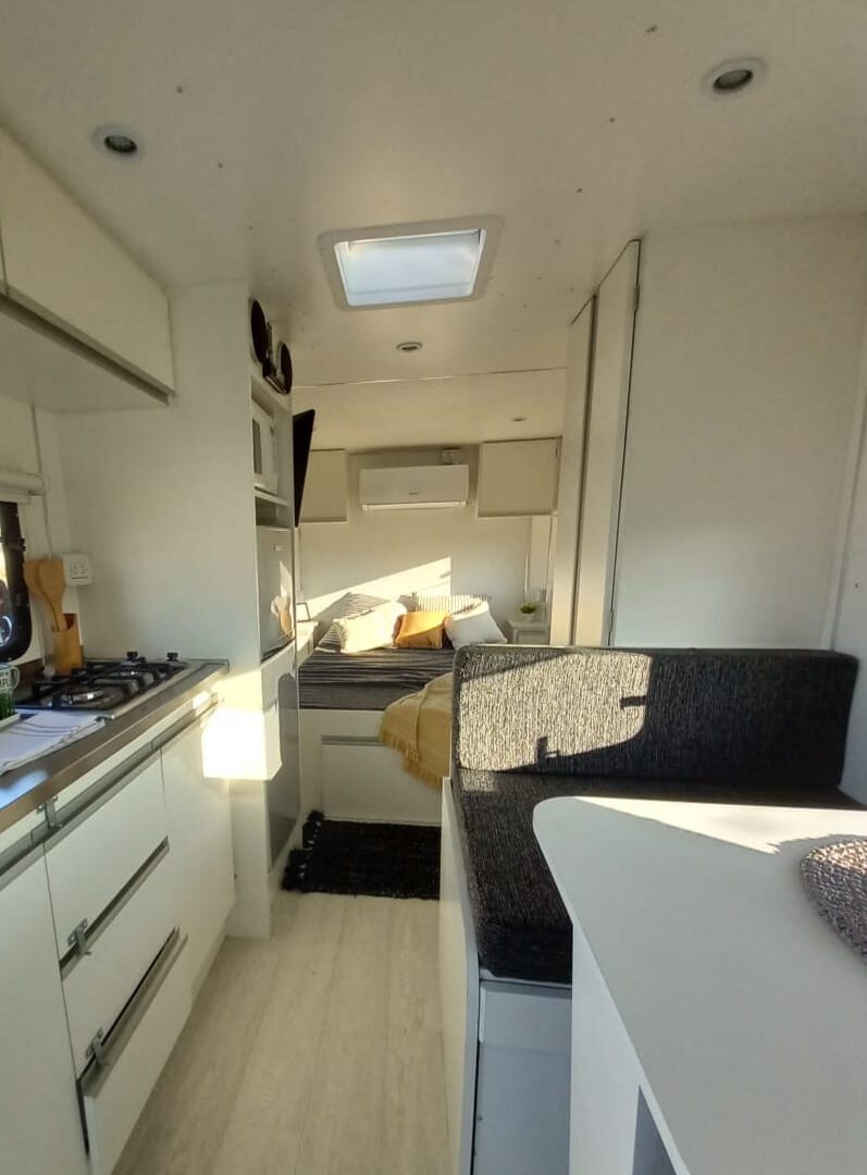 0b8f3172-979a-4ac1-a484-f309bd70f3d5 Casa Rodante Americana