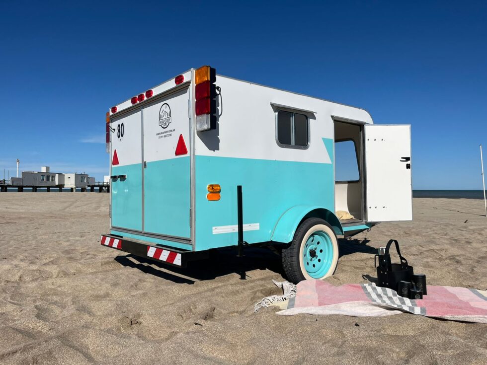 a8337916-24aa-43bd-82d1-0a4f9edd60ab Mini Rodante Vintage